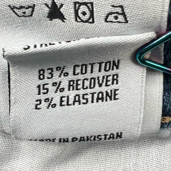 NWT Lovers And Friends Ricky Low Rise Skinny Star Denim Jeans Size 24 Women’s - Picture 7 of 11